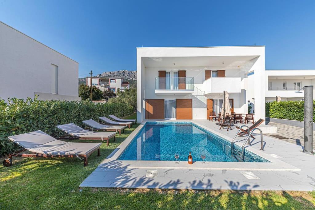 Luxury Villa Tina With Private Heated Pool Kaštela Exterior foto